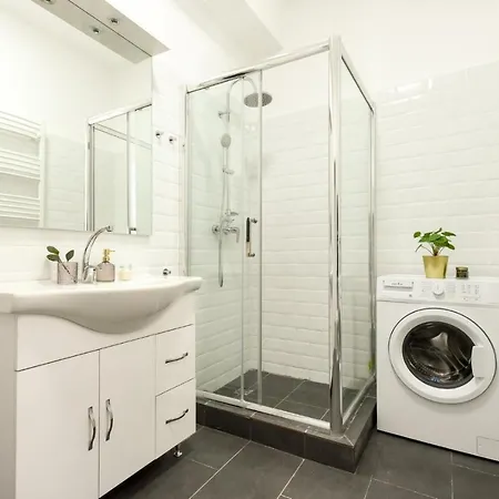 Pastel Hues - Homey Near Armeneasca * Bucharest