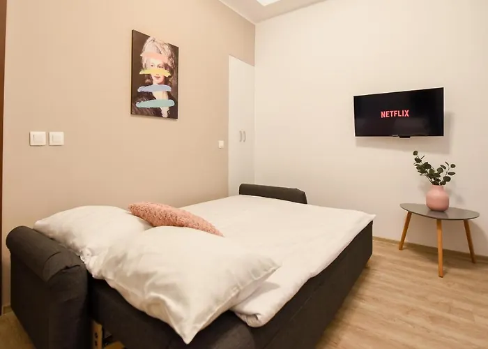 Apartamento Pastel Hues - Homey Near Armeneasca